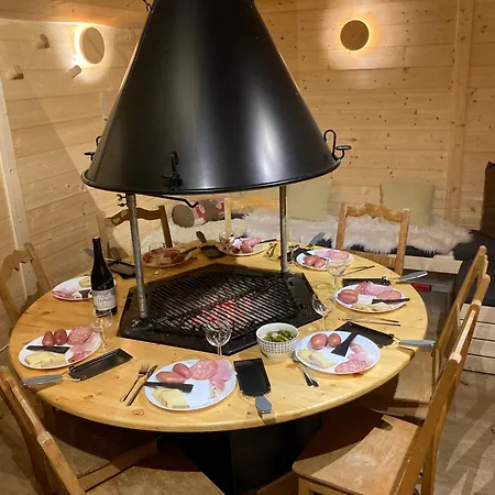 L'echo Des Vue Montagne Centre Village Sauna & Grill